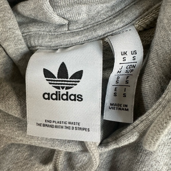 Adidas Short Sleeve Hoodie - Picture 3 of 5
